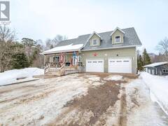 44A MAIN STREET Laurentian Hills Ontario, K0J 1J0