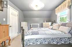 25 LAURENTIAN STREET | Deep River Ontario | Slide Image Fourteen