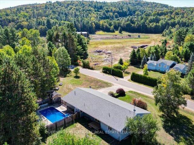 11876 OPEONGO ROAD Madawaska Valley Ontario, K0J 1B0 - 4 Bedrooms Home For Sale