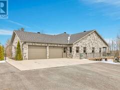 3280 BURNSTOWN ROAD Renfrew Ontario, K7V 3Z9