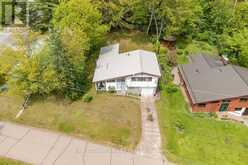 3 NEWTON CRESCENT | Deep River Ontario | Slide Image Thirty