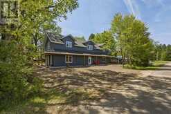 32 WILSON STREET | Laurentian Hills Ontario | Slide Image Five