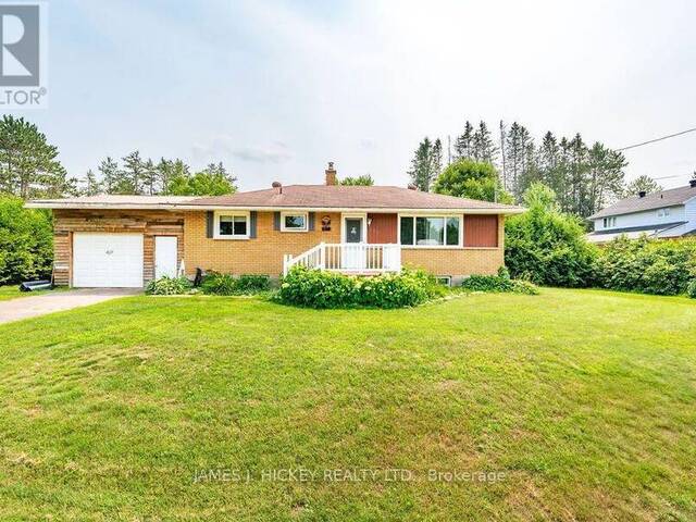 115 LORNE PLACE Deep River Ontario, K0J 1P0 - 4 Bedrooms Home For Sale