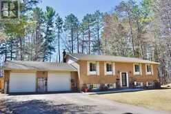 16 HERITAGE DRIVE | Petawawa Ontario | Slide Image Thirty
