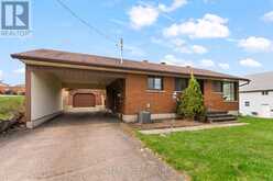 90 DEACON STREET | Pembroke Ontario | Slide Image One
