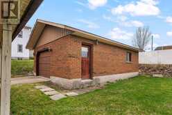 90 DEACON STREET | Pembroke Ontario | Slide Image Two