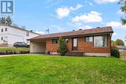 90 DEACON STREET | Pembroke Ontario | Slide Image Four