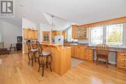 12 BOUDREAU ROAD | Head, Clara and Maria Ontario | Slide Image Six