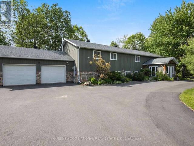 42125 COMBERMERE ROAD NE Madawaska Valley Ontario, K0J 1B0 - 5 Bedrooms Waterfront Home For sale