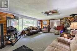 53 DOWNING LANE | Greater Madawaska Ontario | Slide Image Thirty-eight