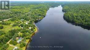 53 DOWNING LANE | Greater Madawaska Ontario | Slide Image Forty-eight