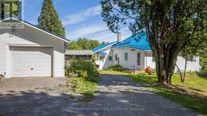 842 CENTREVIEW ROAD | Madawaska Valley Ontario | Slide Image Eight