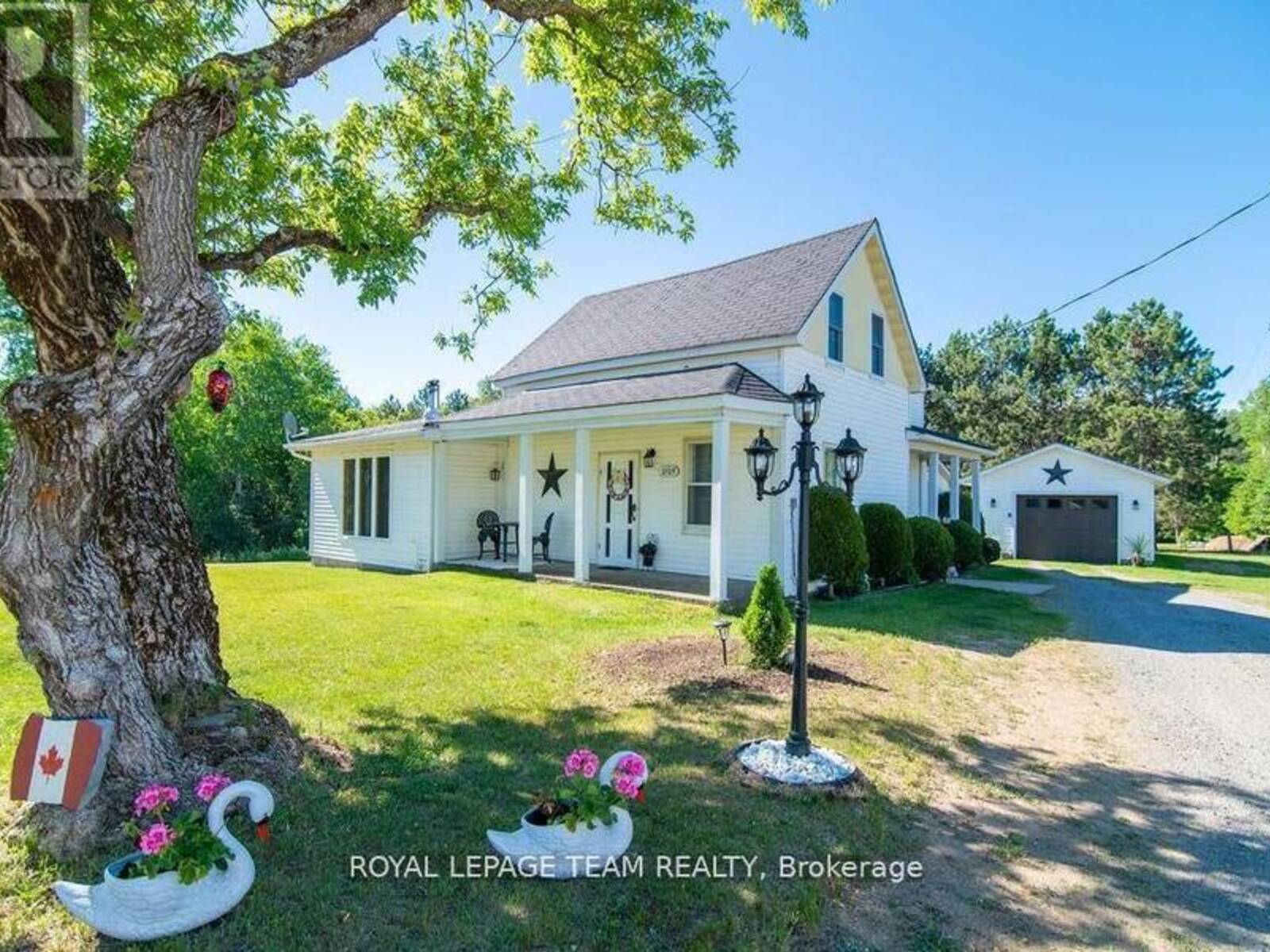 3709 OLD BARRYS BAY ROAD, Madawaska Valley, Ontario K0J 1B0