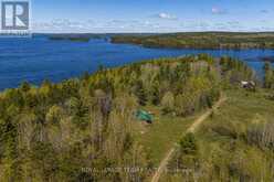 6 GRANNY LANE | Killaloe, Hagarty and Richards Ontario | Slide Image Thirteen