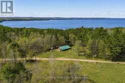 6 GRANNY LANE | Killaloe, Hagarty and Richards Ontario | Slide Image Four