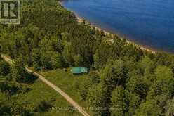 6 GRANNY LANE | Killaloe, Hagarty and Richards Ontario | Slide Image Eight