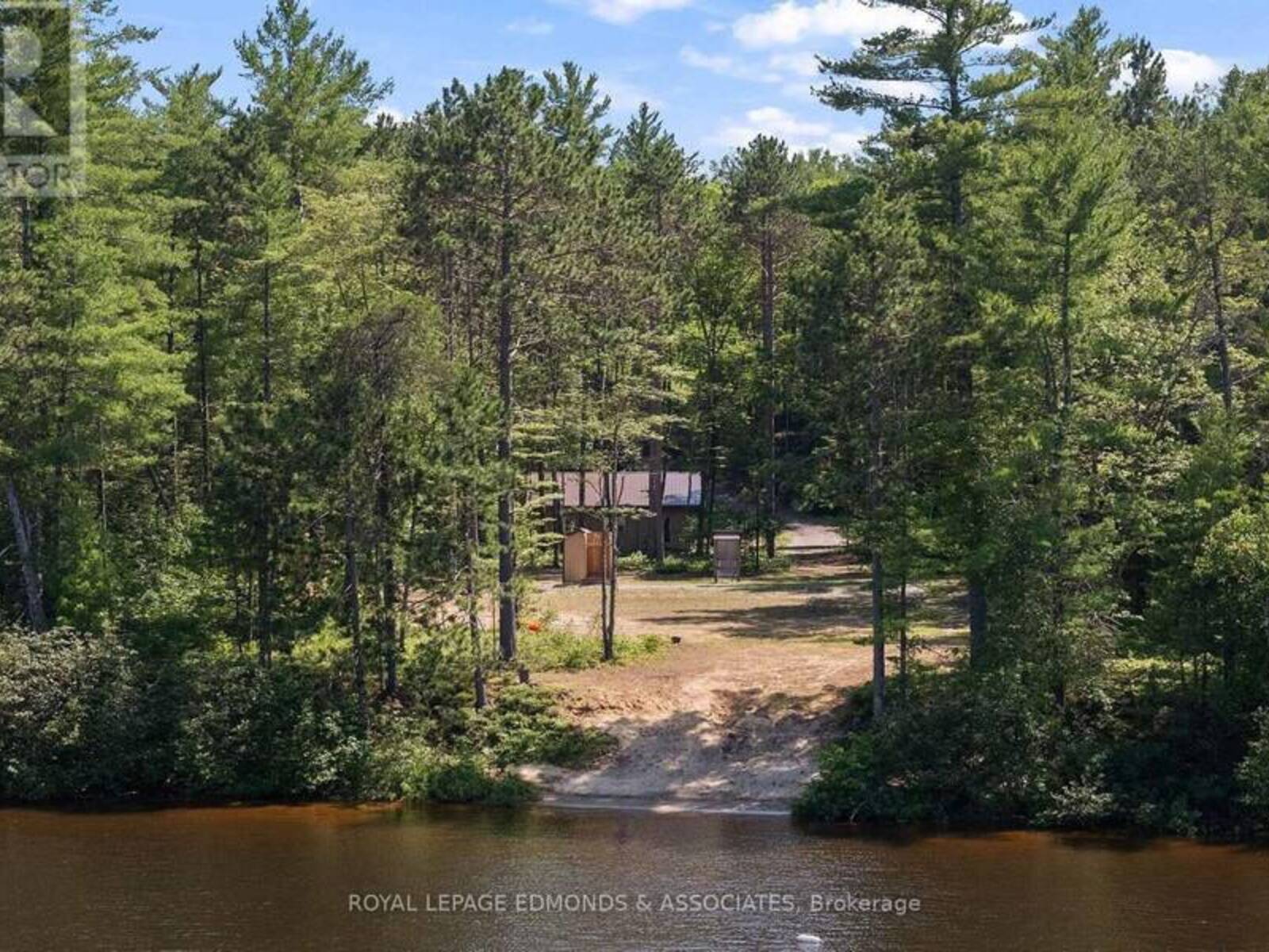 290 HENNESSY TRAIL, Whitewater Region, Ontario K0J 2L0