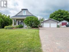 560 BOUNDARY ROAD E Pembroke Ontario, K8A 6M3