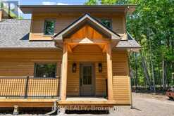 743 LAKEWOODS DRIVE | Madawaska Valley Ontario | Slide Image Thirty-eight