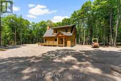 743 LAKEWOODS DRIVE | Madawaska Valley Ontario | Slide Image Thirty-nine