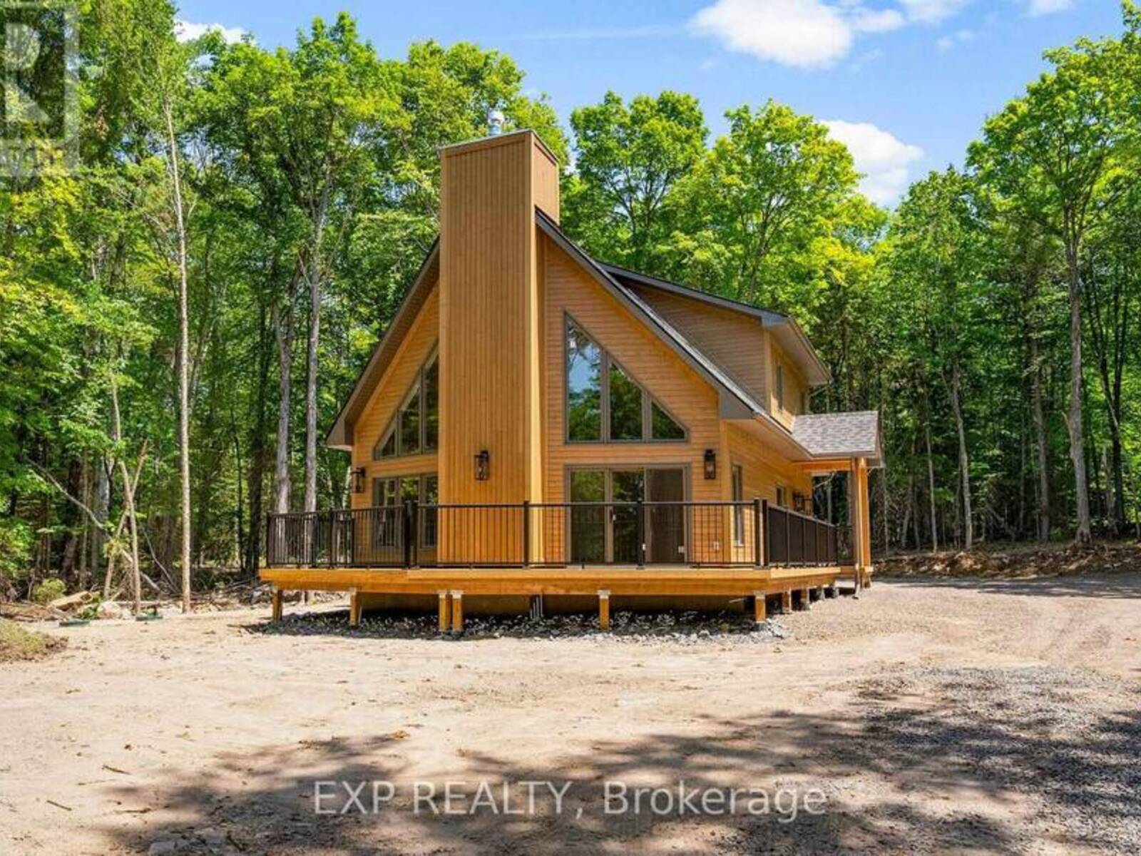 743 LAKEWOODS DRIVE, Madawaska Valley, Ontario K0J 1B0