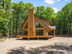 743 LAKEWOODS DRIVE Madawaska Valley Ontario, K0J 1B0