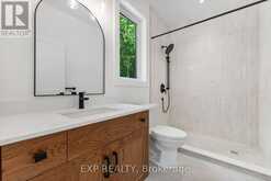 747 LAKEWOODS DRIVE | Madawaska Valley Ontario | Slide Image Twenty-eight