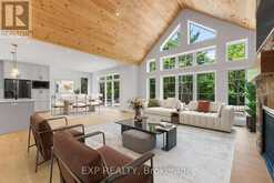 747 LAKEWOODS DRIVE | Madawaska Valley Ontario | Slide Image Nine