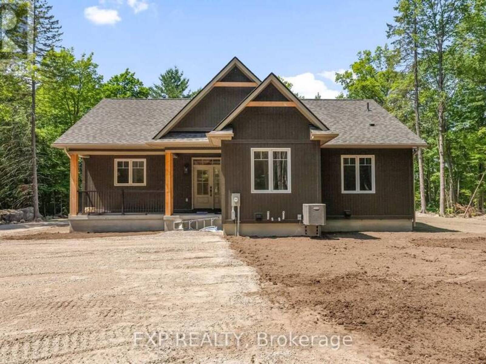 747 LAKEWOODS DRIVE, Madawaska Valley, Ontario K0J 1B0