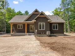 747 LAKEWOODS DRIVE Madawaska Valley Ontario, K0J 1B0