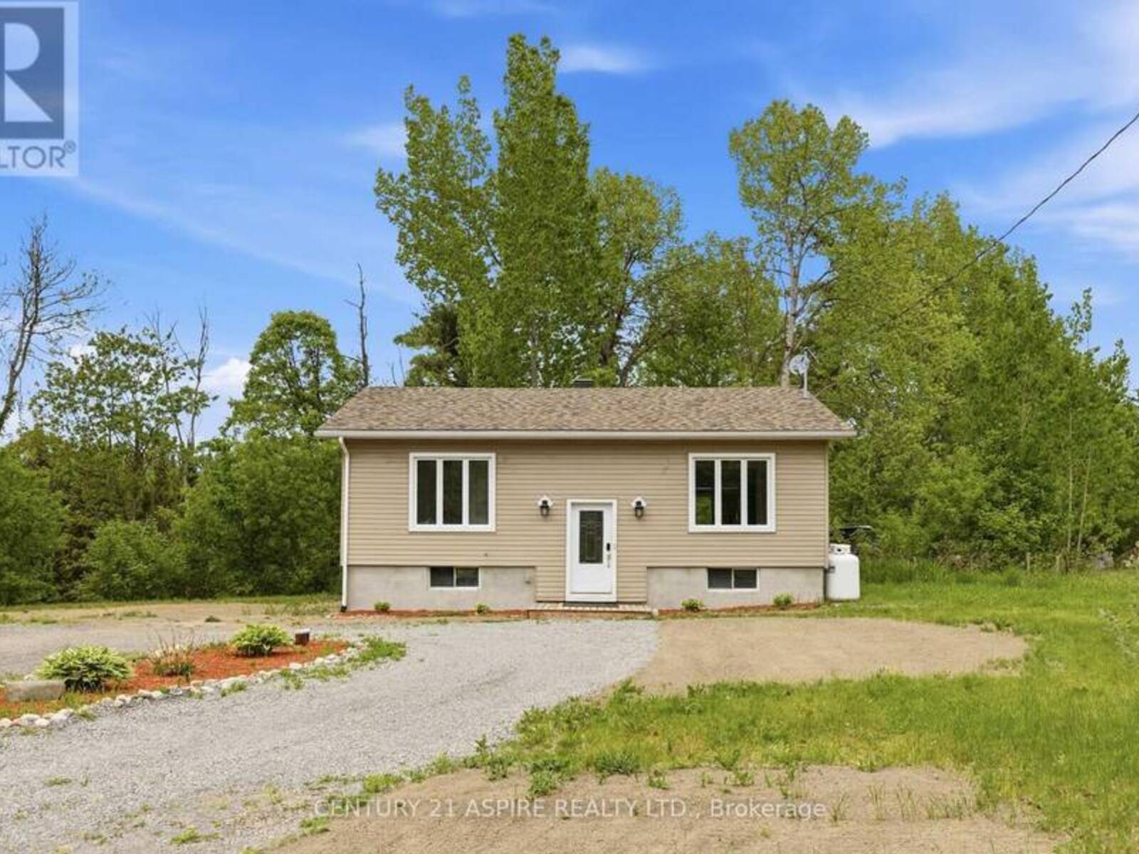 84 SANDY BEACH ROAD, Pembroke, Ontario K8A 6W8