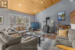 112 GOLFERS LANE | Madawaska Valley Ontario | Slide Image Twelve