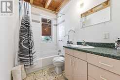 527 B LORWELL LAKE DRIVE | Killaloe, Hagarty and Richards Ontario | Slide Image Twenty-two