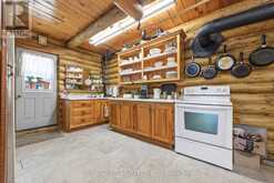 527 A LORWELL LAKE LANE | Killaloe, Hagarty and Richards Ontario | Slide Image Nine