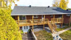 75 PEMBROKE STREET | Cobden Ontario | Slide Image Five