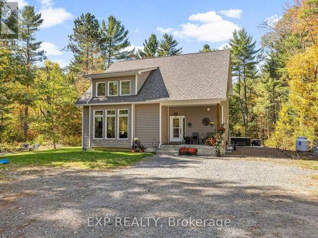 427 PAUGH LAKE ROAD Madawaska Valley Ontario, K0J 1B0 - 3 Bedrooms Home For Sale