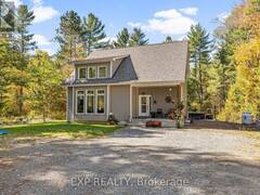 427 PAUGH LAKE ROAD Madawaska Valley Ontario, K0J 1B0