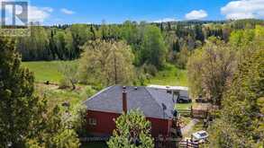 2018 RUBY ROAD | Killaloe, Hagarty and Richards Ontario | Slide Image Four