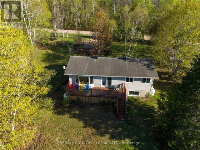 125 MARINA ROAD Bancroft Ontario, K0L 1C0 - 4 Bedrooms Waterfront Home For sale