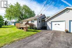 111 CAMPBELL DRIVE | Arnprior Ontario | Slide Image Four