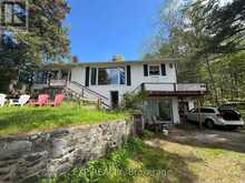72B BRIDGE STREET | Addington Highlands Ontario | Slide Image Three
