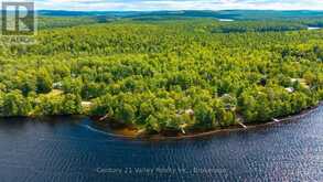 671 GRAPHITE BAY ROAD | Greater Madawaska Ontario | Slide Image Nineteen