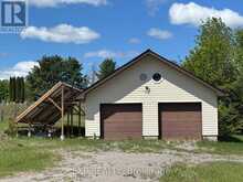 2527 MATAWATCHAN ROAD | Greater Madawaska Ontario | Slide Image Two