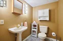 115 IVY AVENUE | Renfrew Ontario | Slide Image Twenty-seven
