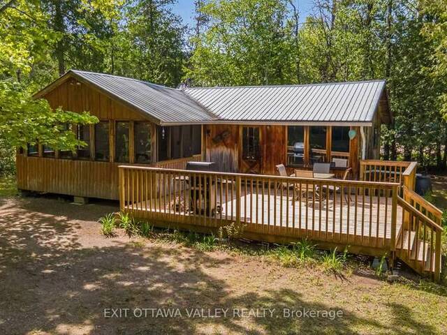 112 ARBOR VITAE ROAD Madawaska Valley Ontario, K0J 1B0 - 3 Bedrooms Waterfront Home For sale