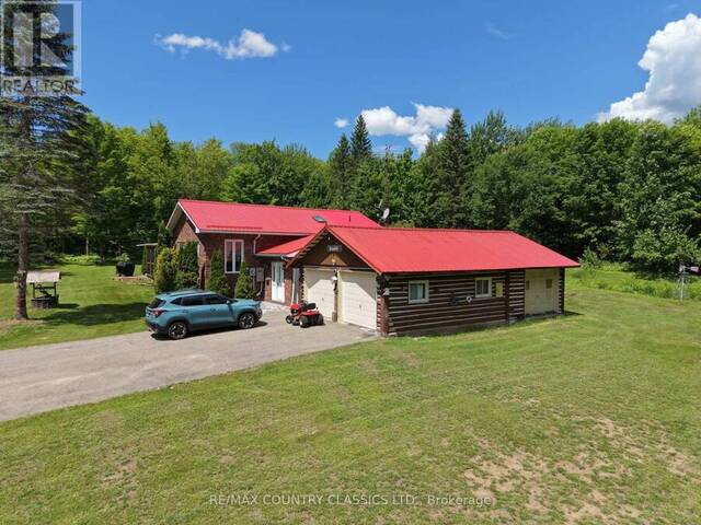 4379 HIGHWAY NO. 523 HIGHWAY South Algonquin Ontario, K0J 2C0 - 3 Bedrooms Home For Sale