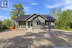 82 JENNINGS ROAD | Head, Clara and Maria Ontario | Slide Image Thirty-six