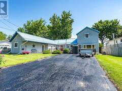 1213 BURNS DRIVE Pembroke Ontario, K8A 7M9
