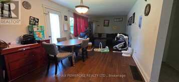 770 MCGUIRE STREET | Petawawa Ontario | Slide Image Thirteen