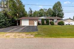 7 MARTIN STREET | Laurentian Hills Ontario | Slide Image One